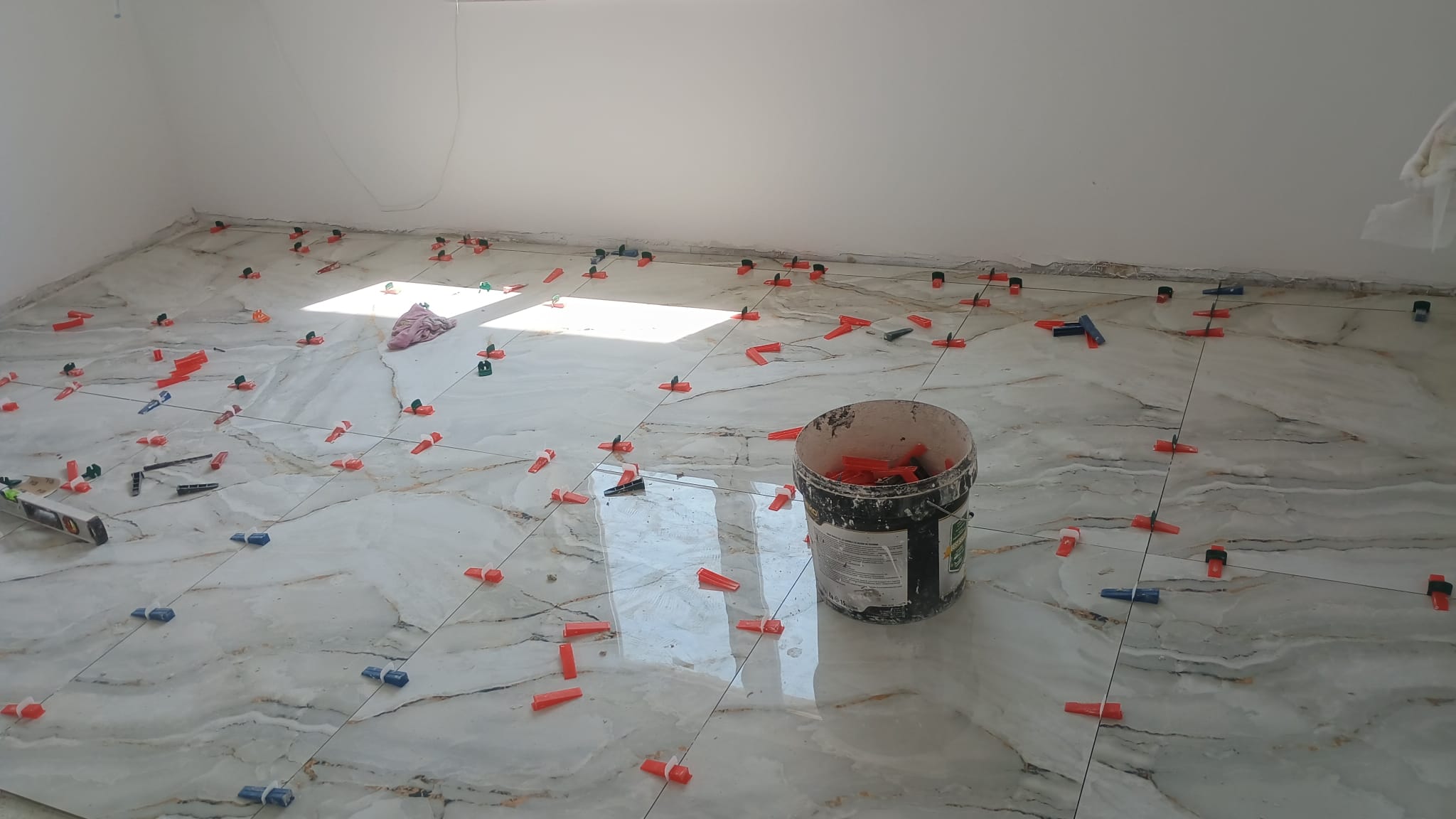 Finisaje interioare București - imagine 1